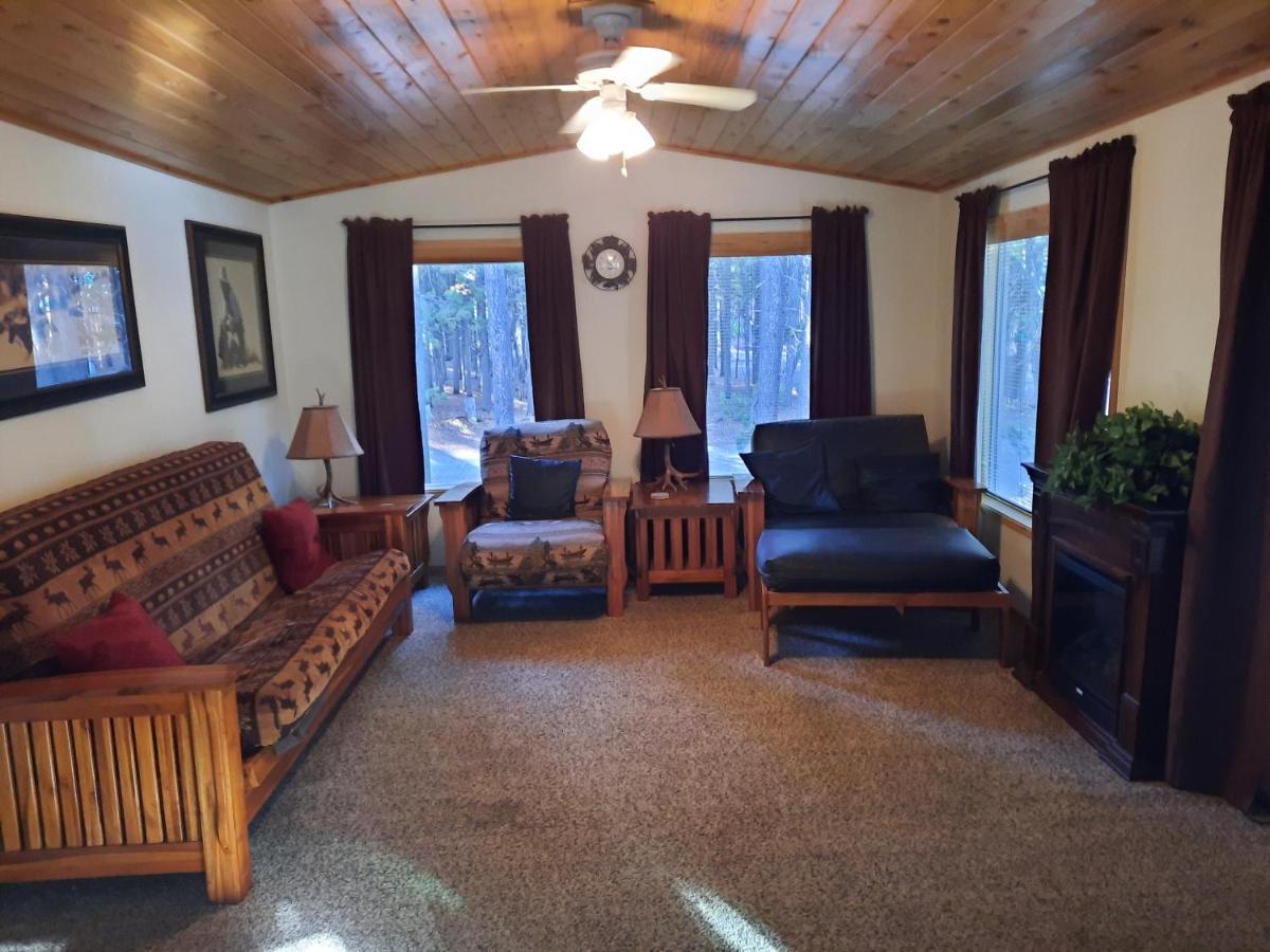 Willamette Pass Inn & Chalets Odell Lake ภายนอก รูปภาพ