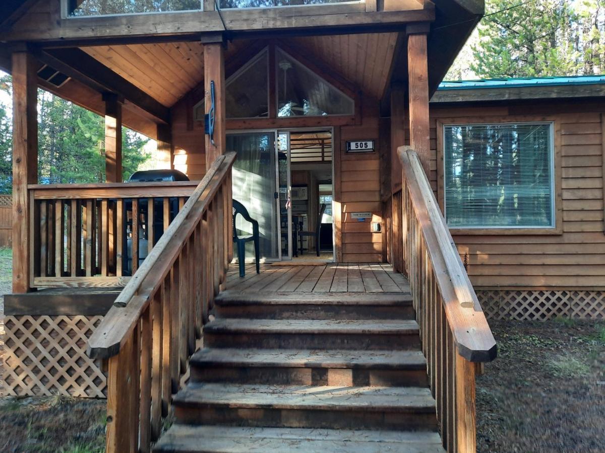 Willamette Pass Inn & Chalets Odell Lake ภายนอก รูปภาพ