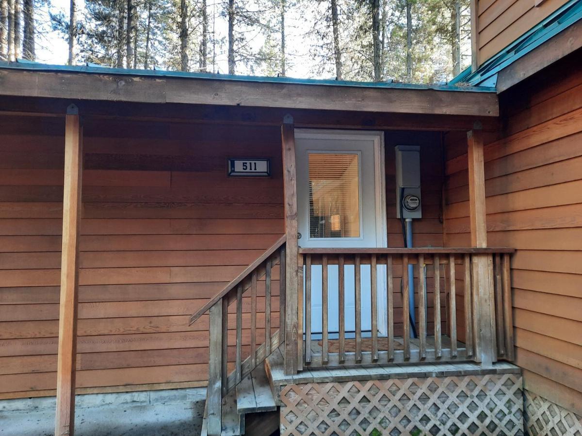 Willamette Pass Inn & Chalets Odell Lake ภายนอก รูปภาพ