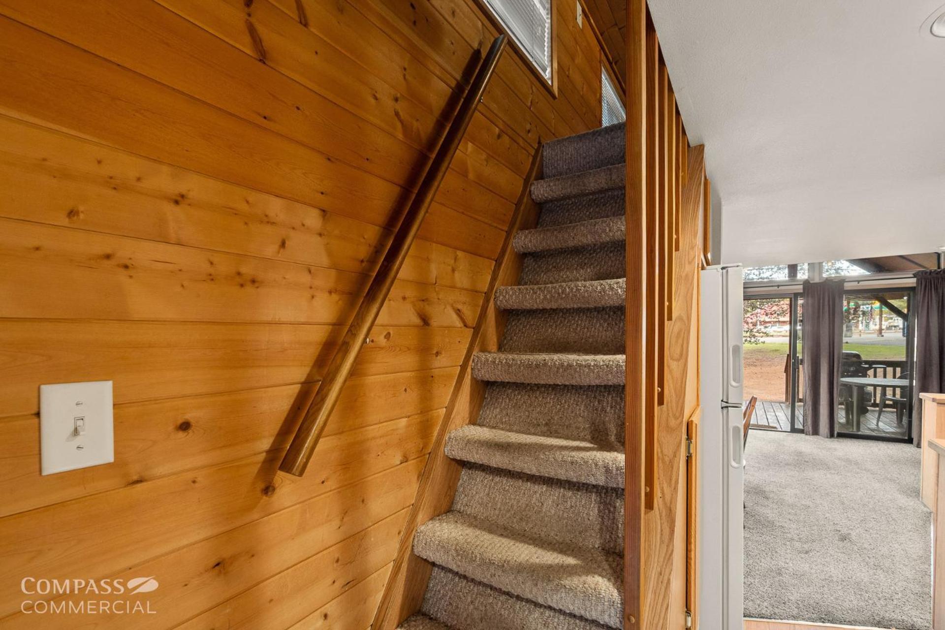 Willamette Pass Inn & Chalets Odell Lake ภายนอก รูปภาพ